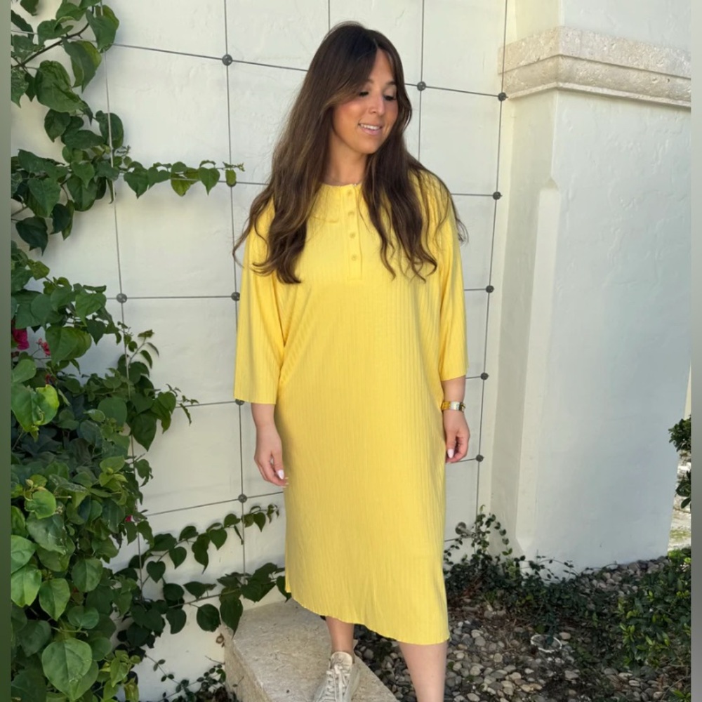 NWT Yellow Midi Dress. Sz 3xl